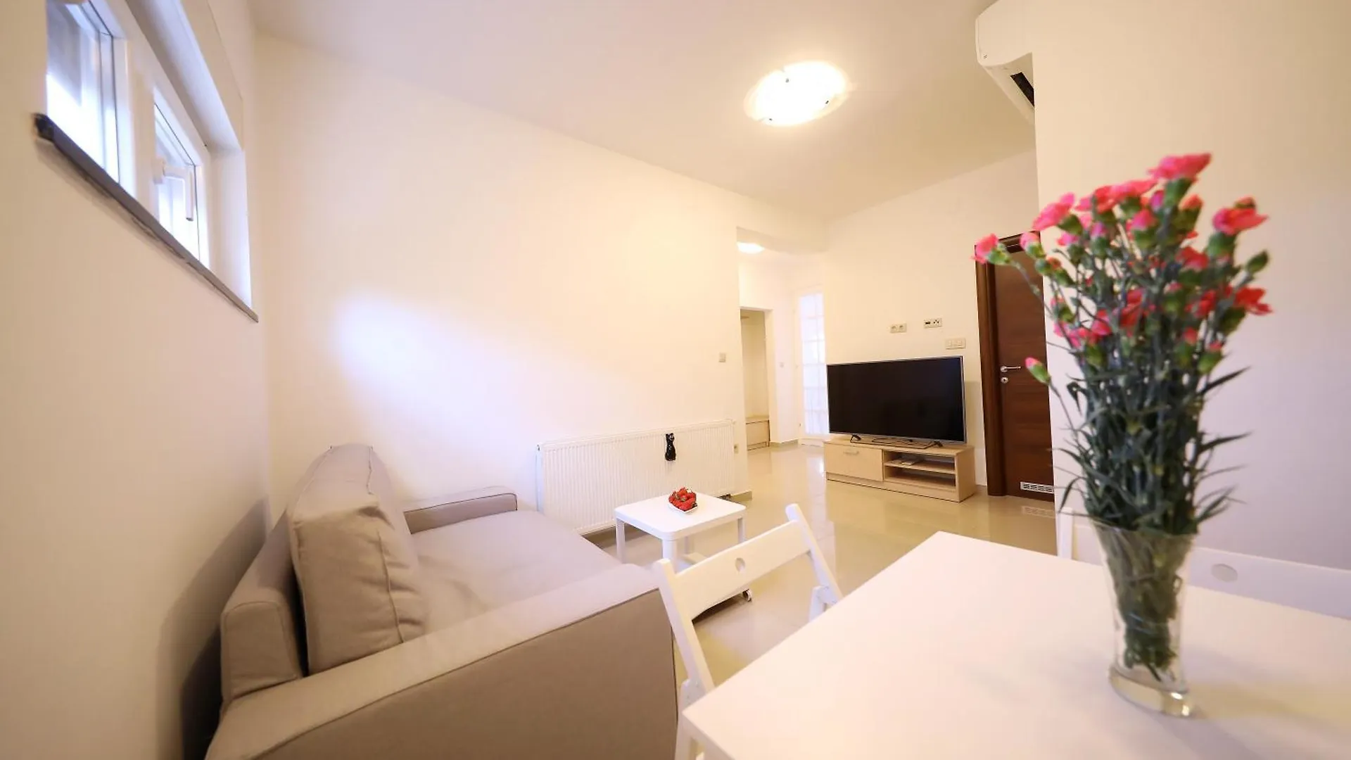 Villa Magnolia Privlaka  Pensjonat