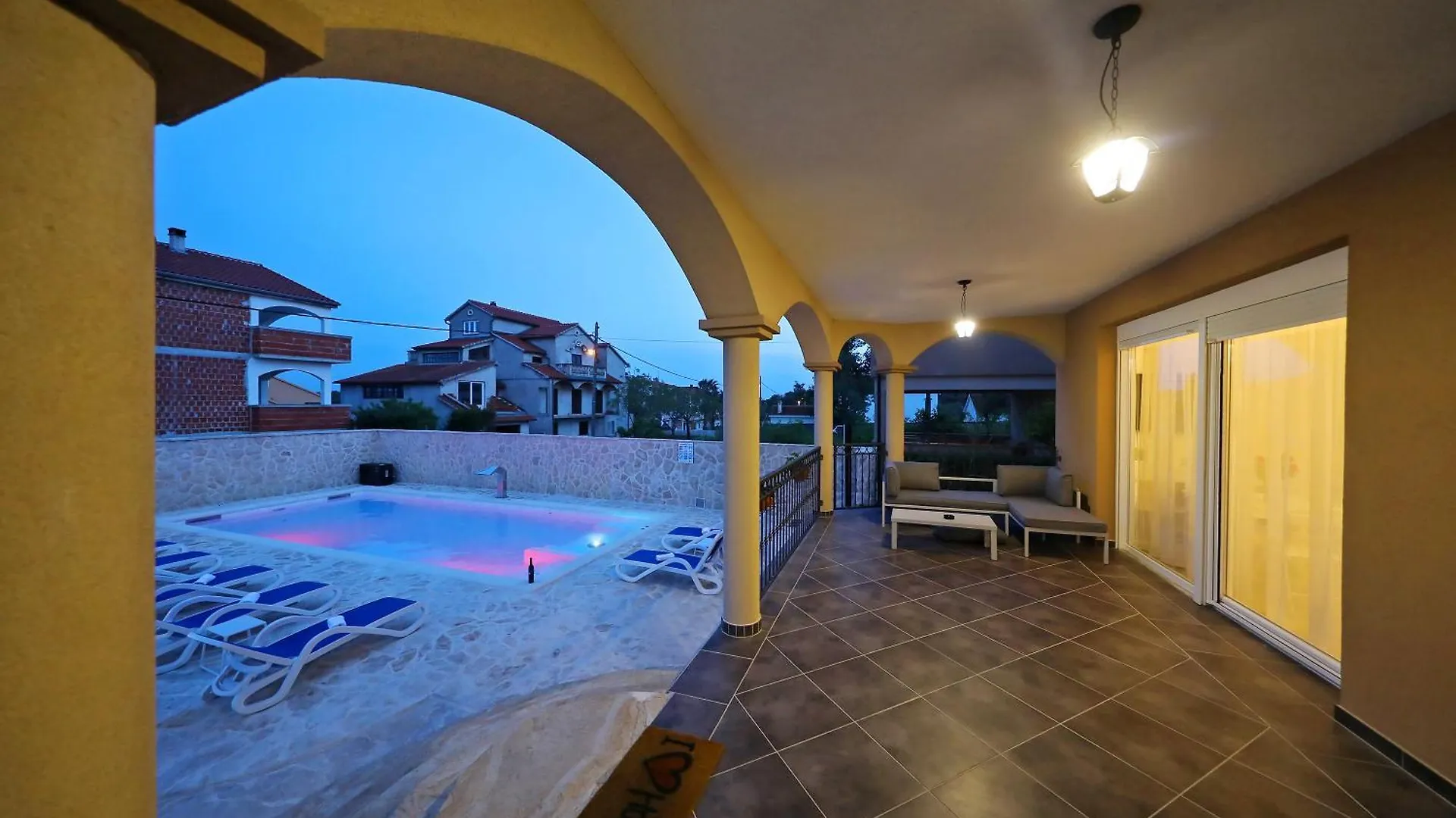 Villa Magnolia Privlaka  2*, Privlaka (Zadar)