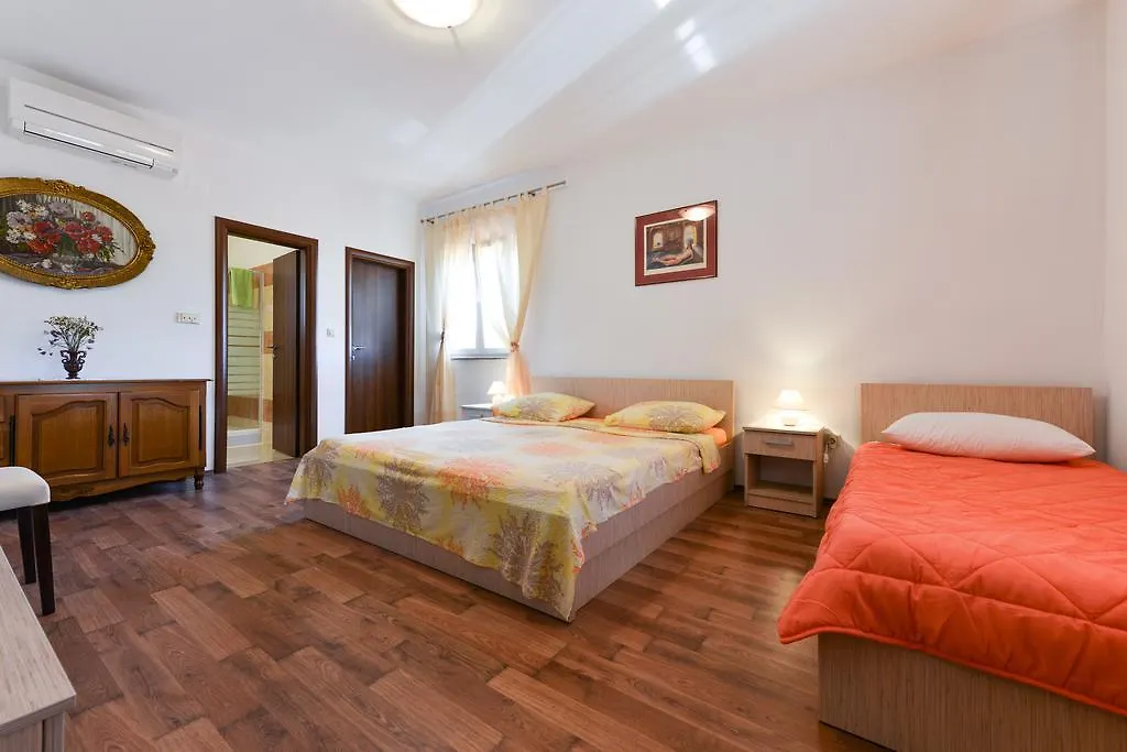 Villa Magnolia Privlaka  Gasthof Privlaka (Zadar)