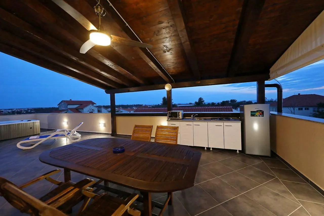 Villa Magnolia Privlaka  Croácia