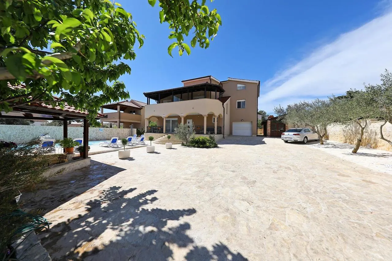 Villa Magnolia Privlaka  2*, Privlaka (Zadar) Horvátország